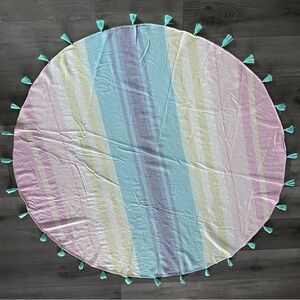 NWOT American Eagle Outfitters Round Tasseled Beach Towel